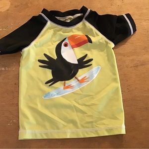 Gymboree boys rash guard Toucan